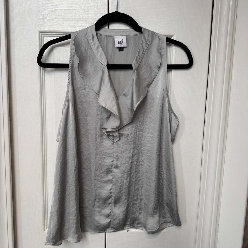 Showstopper Top with Ruffle